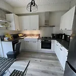 Maison Belle Epoque A Royan Avec Terrasse, 200M Plage - Fr-1-494-157