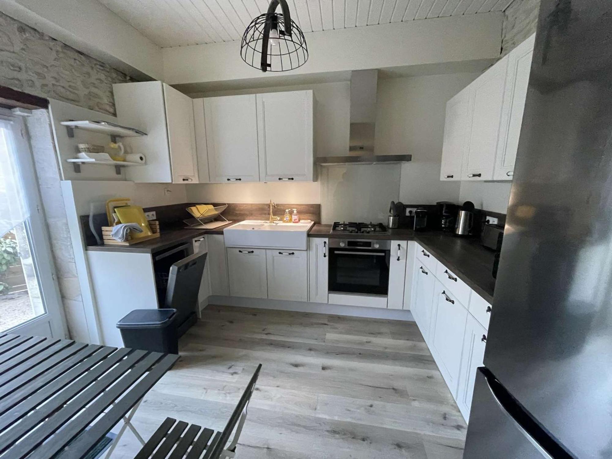 Maison Belle Epoque A Avec Terrasse, 200m - Fr-1-494-157 Appartement